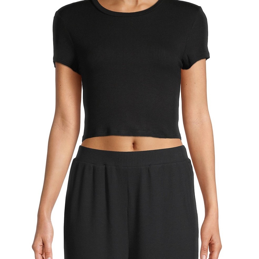 BCBGeneration Cropped Ribbed T-Shirt